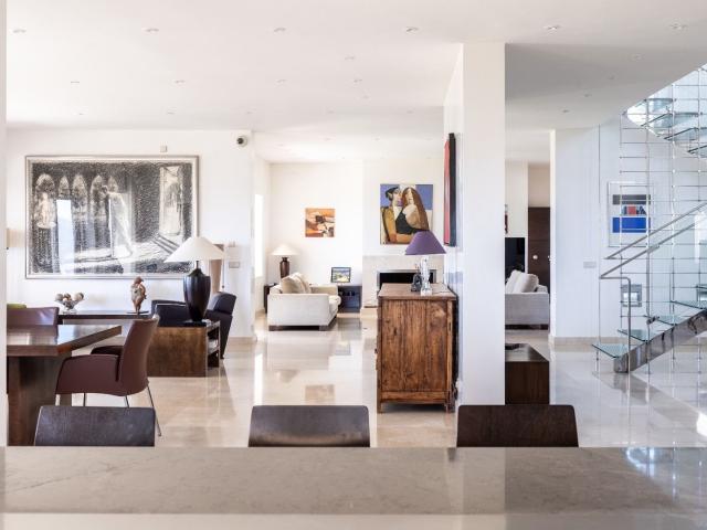 Situada en las colinas de Antequera, con vistas panorámicas. 643m² Antequera