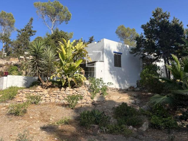 Situada en una de las zonas más prometedoras y de mayor crec. 84m² Cala Portinax