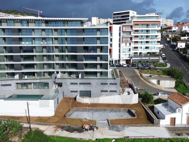 Situado no Amparo Funchal, o Edifício Amparo Residences é. 117m² São Martinho