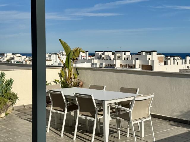 Situado en la codiciada localidad de Santa Eulalia del Río. 83m² Santa Eulalia del Río