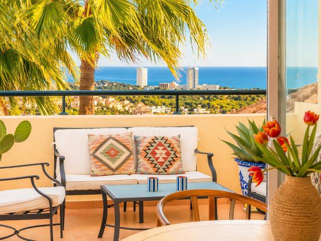 Situado en la exclusiva zona de Elviria, en Marbella, junto. 206m² Marbella