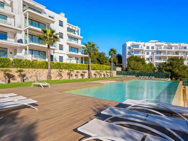 Situado en la prestigiosa comunidad de Níspero en Las Colina. 93m² La Colina