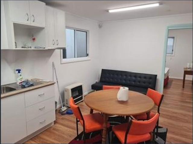 Situated within 3 km of Marulan town and 1 km from the M5 Hwy
