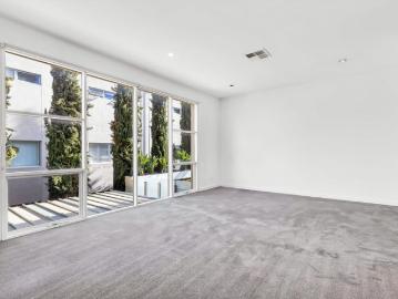 Situated in the heart of Walkerville Village