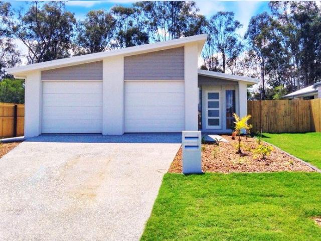 Situated in the Highly Sought after Waterlea Estate Walloon!