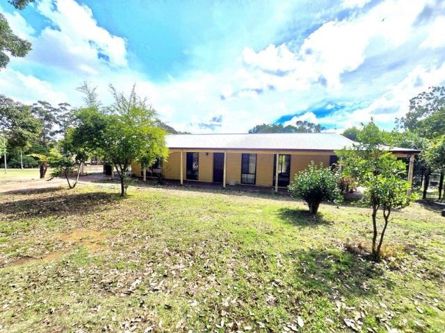 Situated on the edge of Pemberton Town the best lifestyle!