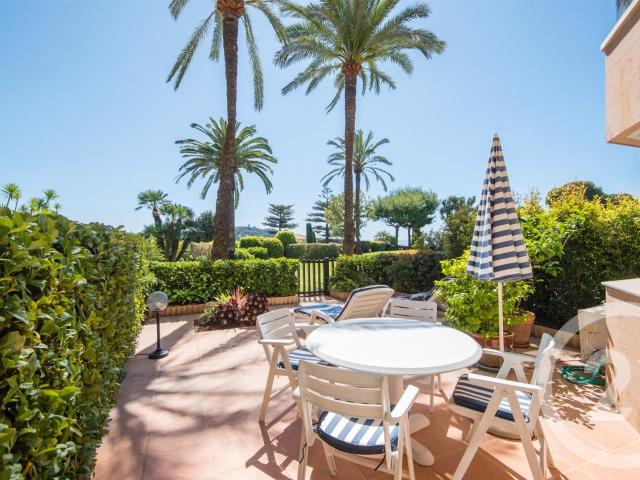 Situé dans le très prisé quartier de Mont Boron à Nice, au s. 128m² Nice