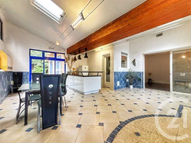Située à quelques minutes de Carcassonne, cette maison de pl. 176m² Carcassonne