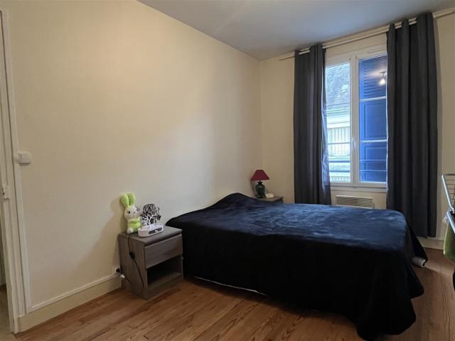 Située au coeur d'un petit village avec commodités et école. Cette maison totalement rénovée vous offre une en