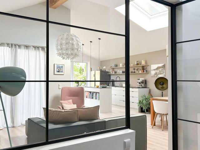 Sitzfenster ins Grüne, Loft Architektur & Wärmepumpe: Bezugsfertiges Familien Idyll in Pulheim