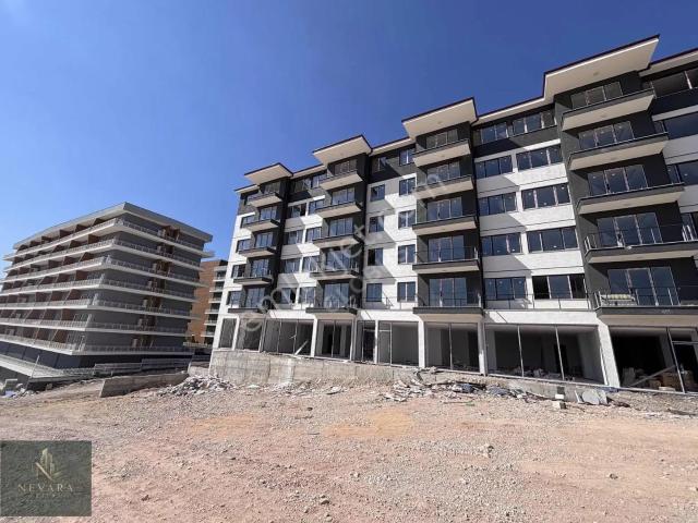 Site İçerisinde 1+1 Ayrı Mutfaklı 50 M2 Net Sıfır Daire