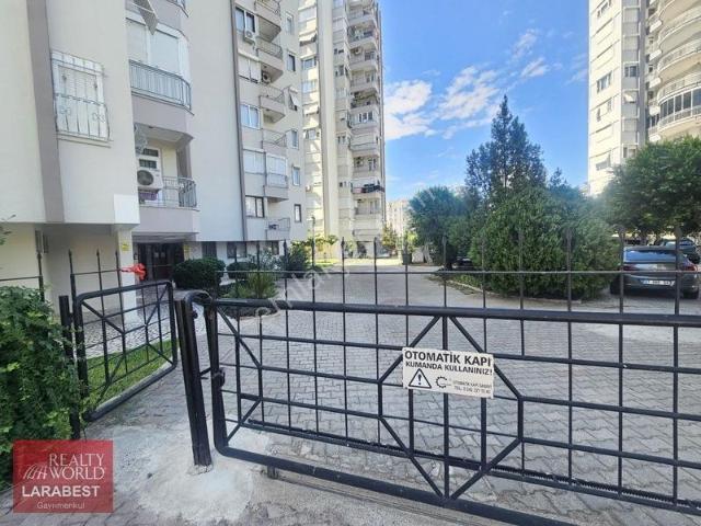 Site İçerisinde Doğalgazlı 3+1 Kiralık Daire