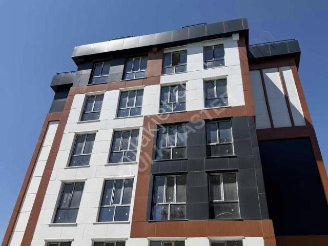 Site İçerisinde Kiralık 1+1 Taşoluk Belediye Yanı