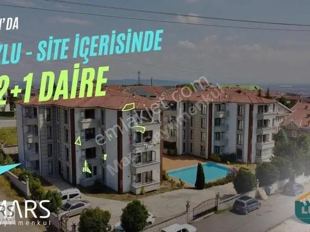 Site İçerisinde, Havuzlu, Eşyalı,2+1 Daire