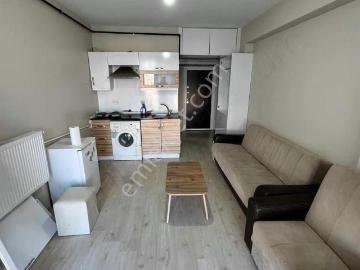 Site İçerisinde Metrobüse 10 Dakika Yürüme Mesafesinde Kiralık
