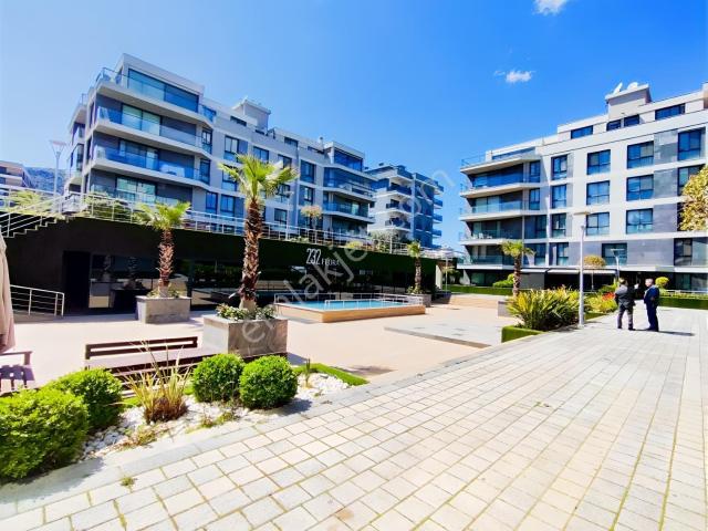 Site İçerisinde Ultra Lüks 3+1 Kiralık Daire