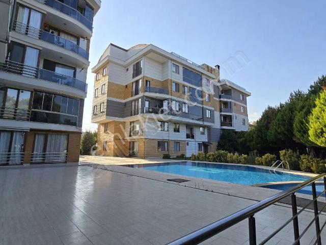 Site İçerisinde, Yüzme Havuzlu, Lüks Ve Geniş 2+1 Kiralık Daire