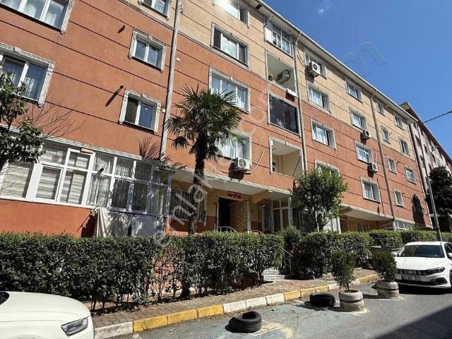 Site İçi 3.kat Güney Cephe 2+1 Net 110 M2 Arakat Temiz Boş Daire