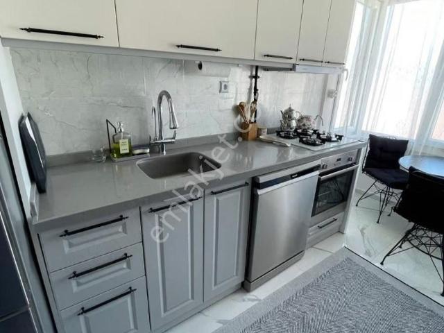 Site İçi Troya Caddesi Civarı Satılık 3+1 Daire