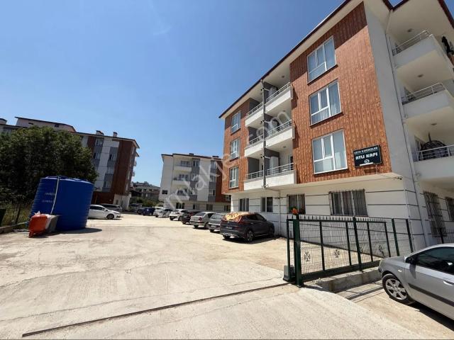 Site İçi asansörlü eşyalı Arakat kiracılı 1+1 Satılık Daire