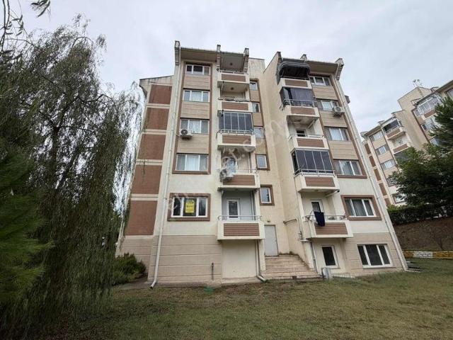 Site İçi Kiralık 2+1 Daire