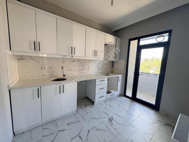 Site İçinde Metroya Yakın 4+2 Kiralık Dubleks Daire