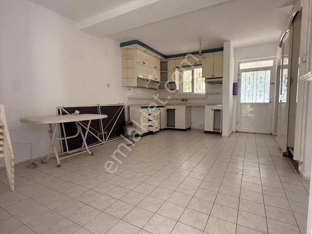 Site İçinde Müstakil Girişli Kiralık Villa