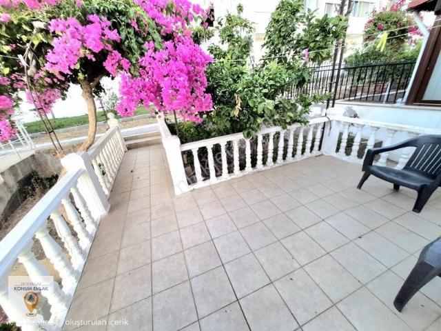 Site İçinde Özel Plajlı, Deniz Manzaralı Dublex