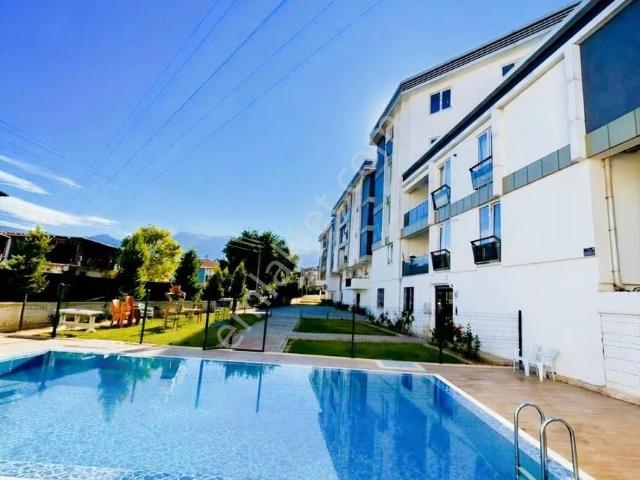 Site/havuz/kapalı Otopark/asansöre Engelli Giriş/3+1