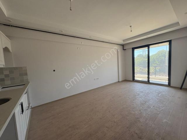 Siteler Mahallesinde 1+1 Arakat Satılık Daire