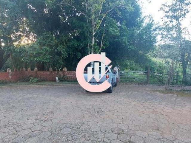 Sitio 6 hectares Pouso Alto beira da rodovia 500mil