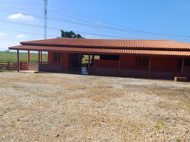 Sítio 29 Hectares com Terreno Plano e Abundância de Água em Guaratinguetá/SP