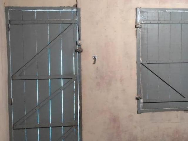 SÍTIO 30.000m² C/ TOPOGRAFIA PLANA E ÁGUA CORRENTE À VENDA EM PIRACEMA/MG