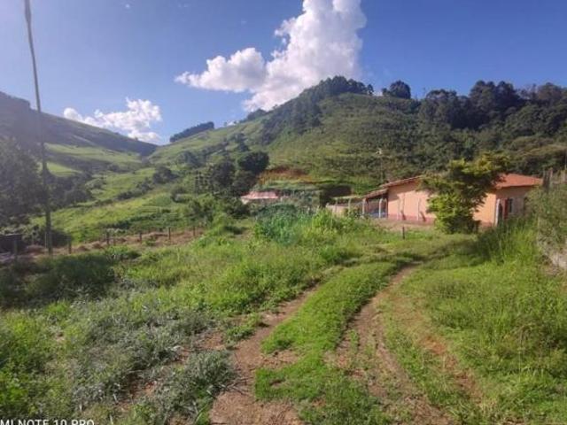 Sitio toledo minas Gerais Com uma área total de 38.720.00m² equivalente a 03,87,20ha alqueires