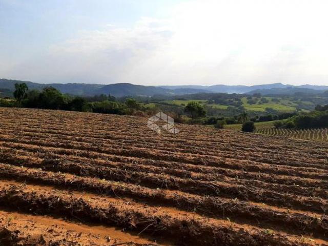Sítio à venda com 12 ha na Mariana Pimentel