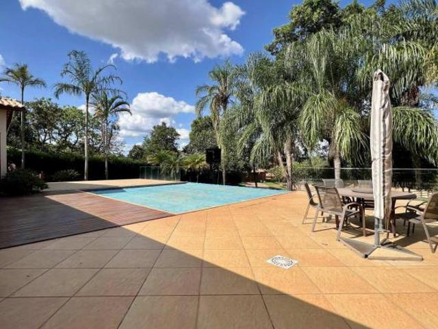 Sítio à venda em Caetanópolis, com 4 quartos, 2ha