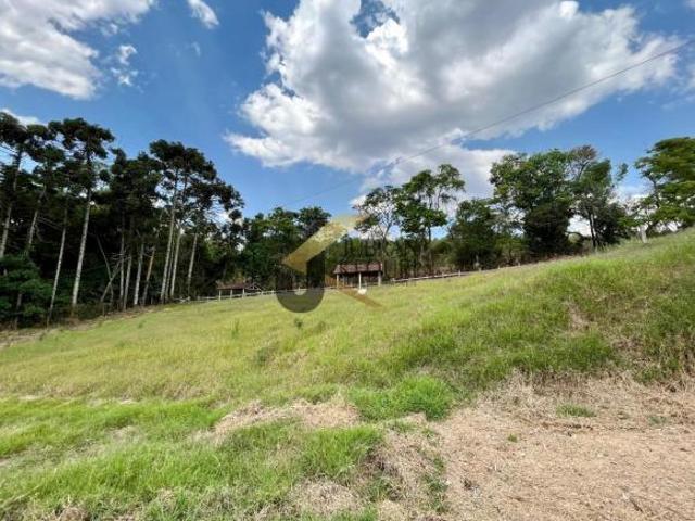 Sítio à venda em Caldas MG, com 4 hectares e 1.575 m² de área construída