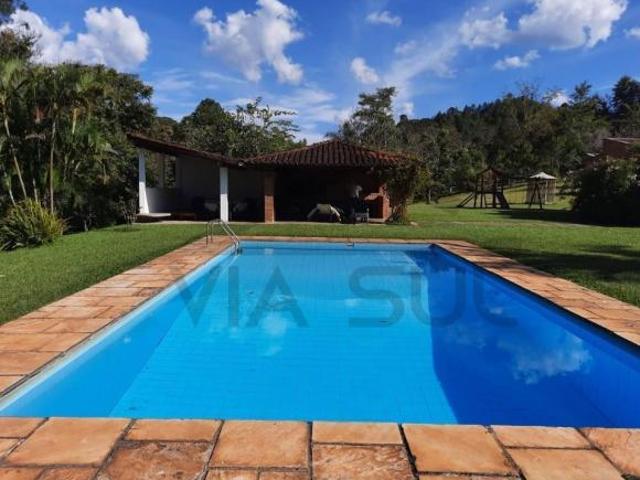 Sitio à venda em Juquitiba
