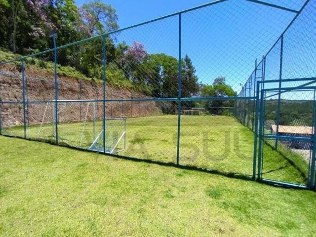 Sítio à venda em Juquitiba / SP, ideal para lazer e moradia