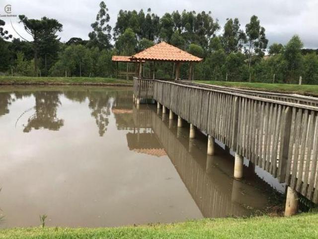 Sítio à venda em São Jerônimo da Serra, Centro, com 3 quartos, com 200 m²