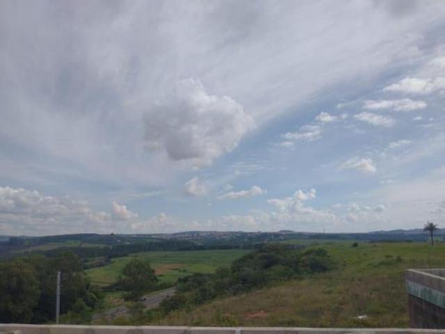 Sitio a 5 km Cidade
