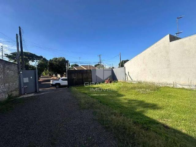 Sítio / Chácara para Locação em Maringá/PR Conjunto Habitacional João de Barro Thaís 2 Quartos