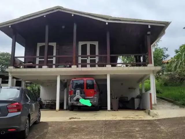 Sítio / Chácara para Locação em Araçariguama/SP Centro 3 Quartos