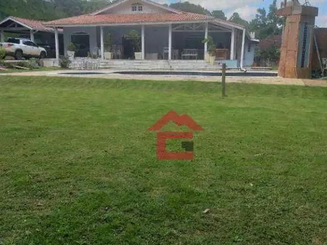 Sítio / Chácara para Locação em Cotia/SP Chácara Represinha 6 Quartos