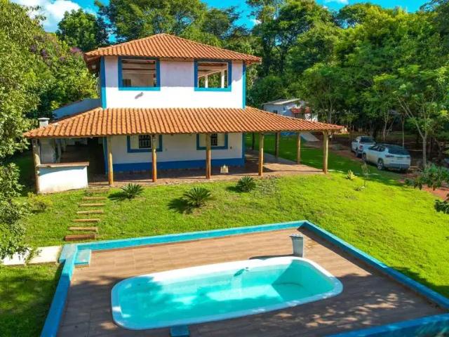 Sítio / Chácara para Locação em Esmeraldas/MG Cidade Jardim 3 Quartos