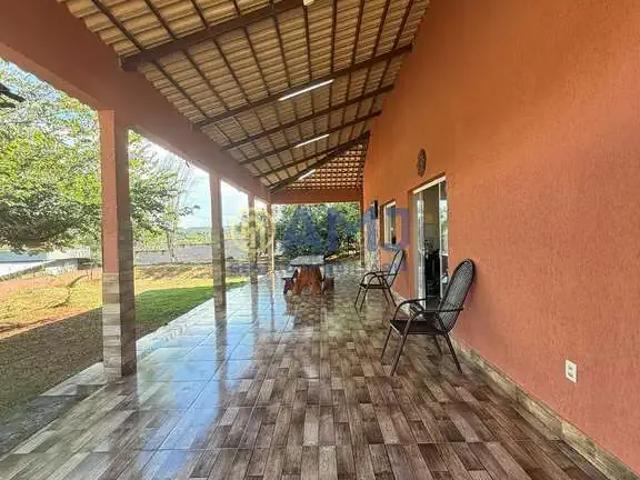 Sítio / Chácara para Locação em Hidrolândia/GO Condomínio Country Ville 3 Quartos