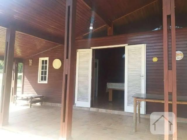 Sítio / Chácara para Locação em Itatiba/SP Condomínio Itaembu 5 Quartos