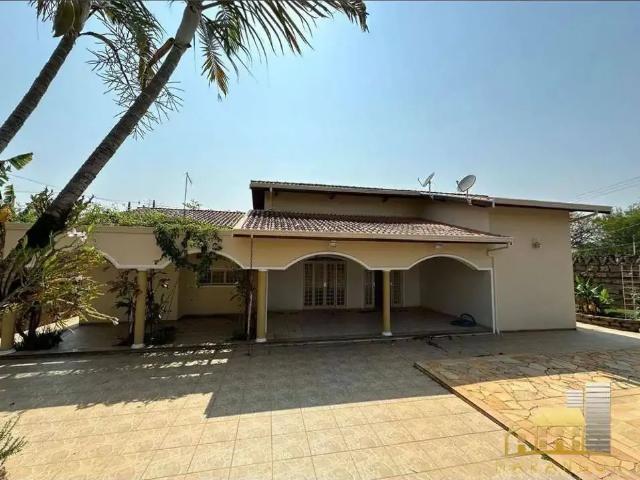 Sítio / Chácara para Locação em Indaiatuba/SP Colinas de Indaiatuba 3 Quartos