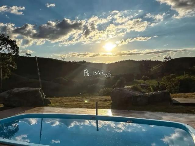 Sítio / Chácara para Locação em Juiz de Fora/MG Barreira do Triunfo 2 Quartos