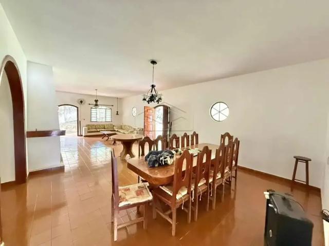 Sítio / Chácara para Locação em Jaú/SP Área Rural de Jaú 4 Quartos